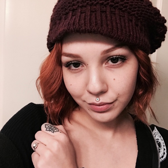 Meet your Posher, Stella - Picture 1 of 1